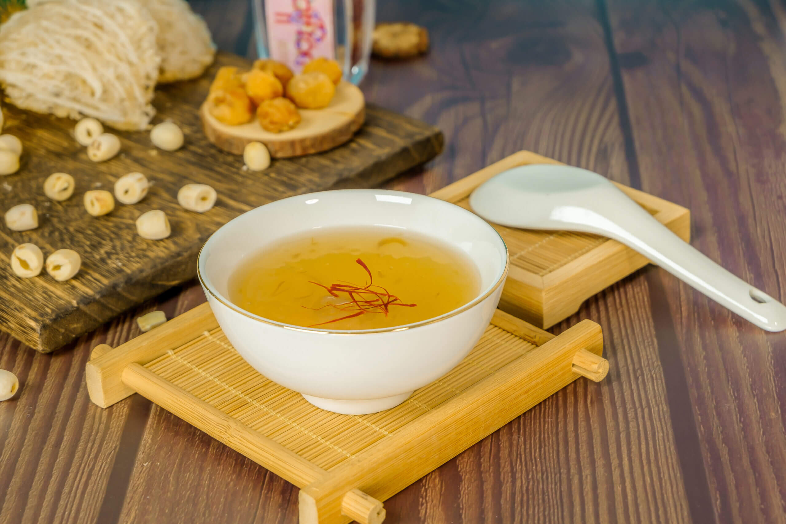 Yến Chưng Saffron Có Tác Dụng Gì?